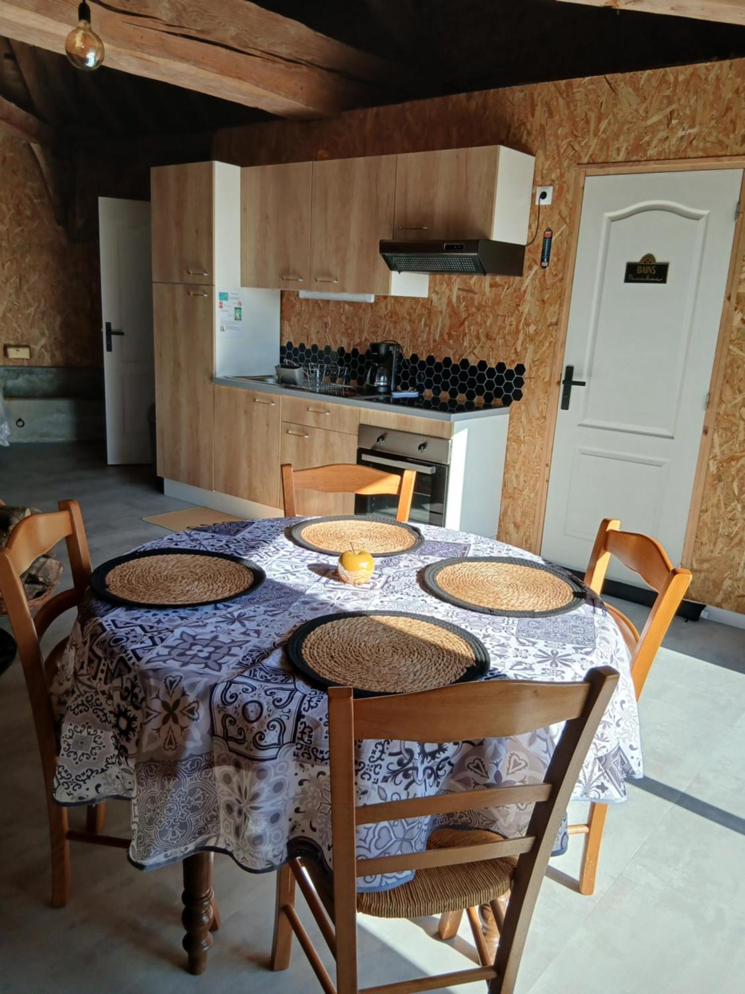 Le Manege Villa Thiétreville Екстериор снимка